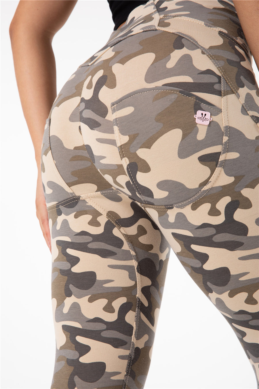 Mid-waist Light Camo Shapewear