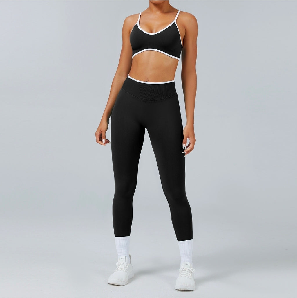 Sculpt Yoga Set - Black