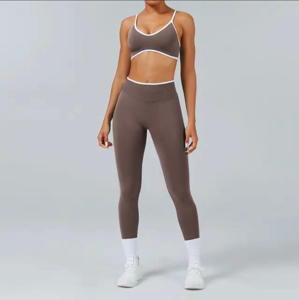 Sculpt Yoga Set - Mocha