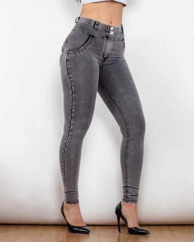 Mid-waist Charcoal Jean