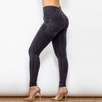 Black Highwaist Jean with Zip