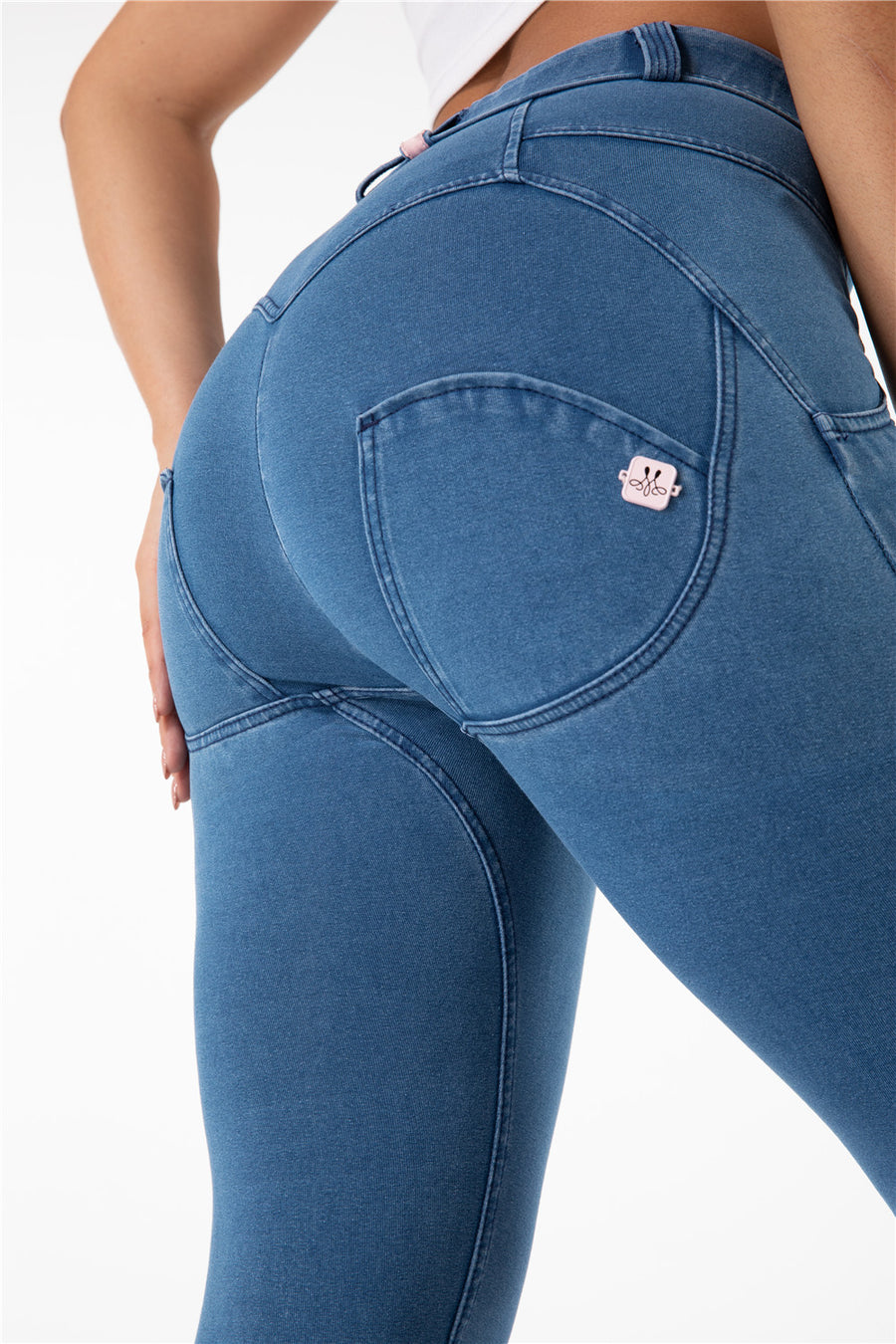 Mid-waist Light Blue Jean